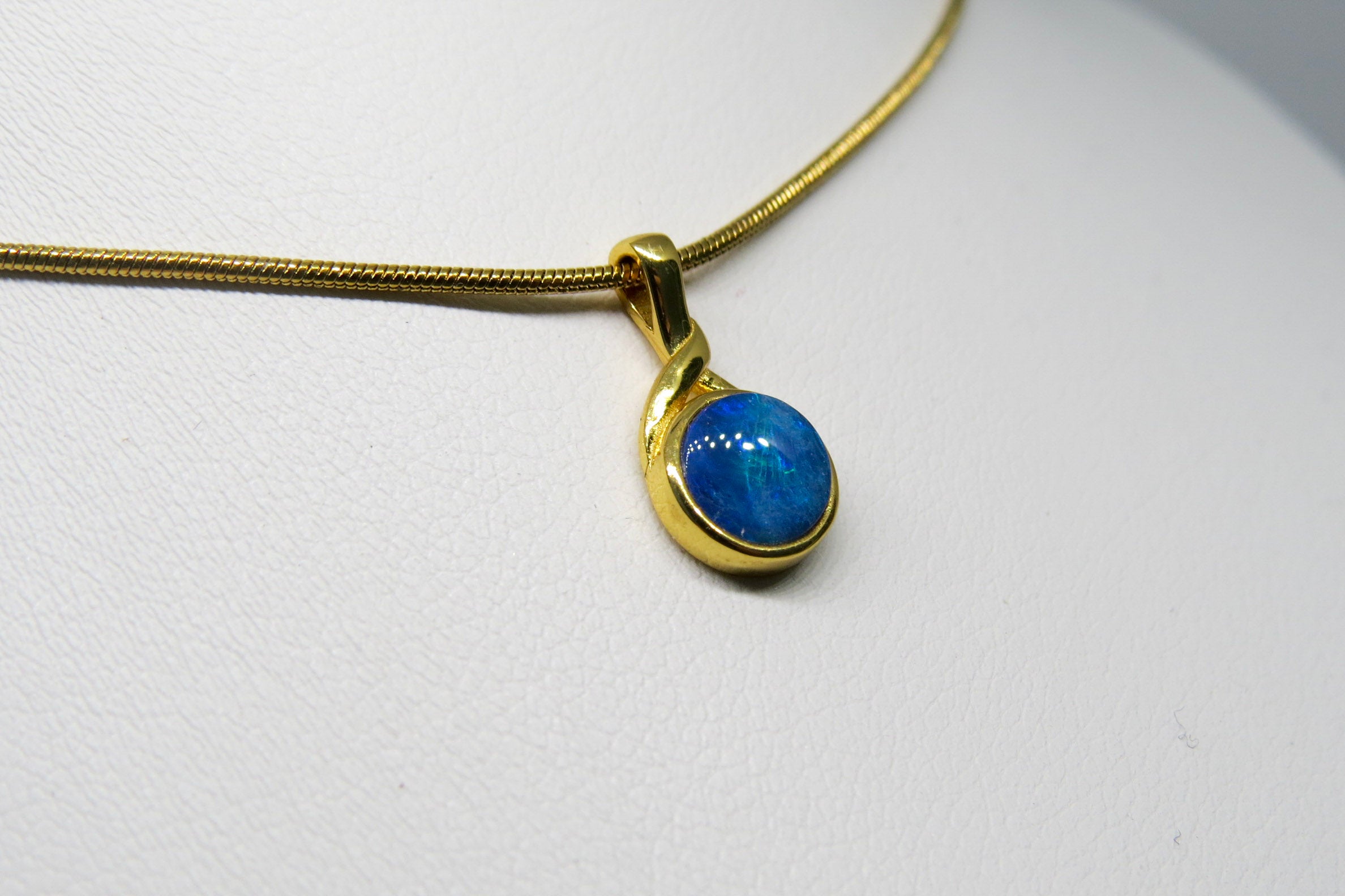 Omaru Necklace