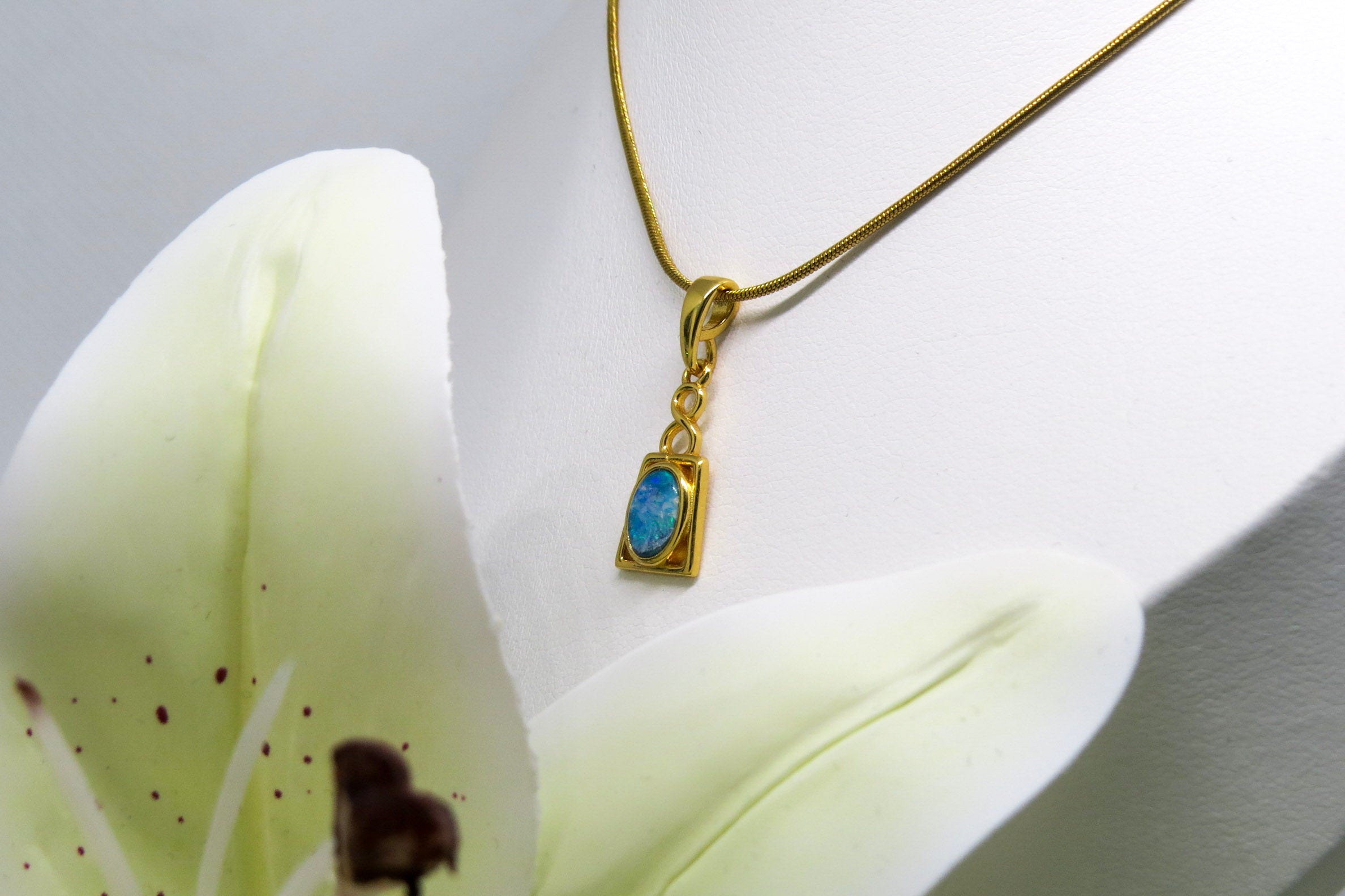 Infinite Necklace