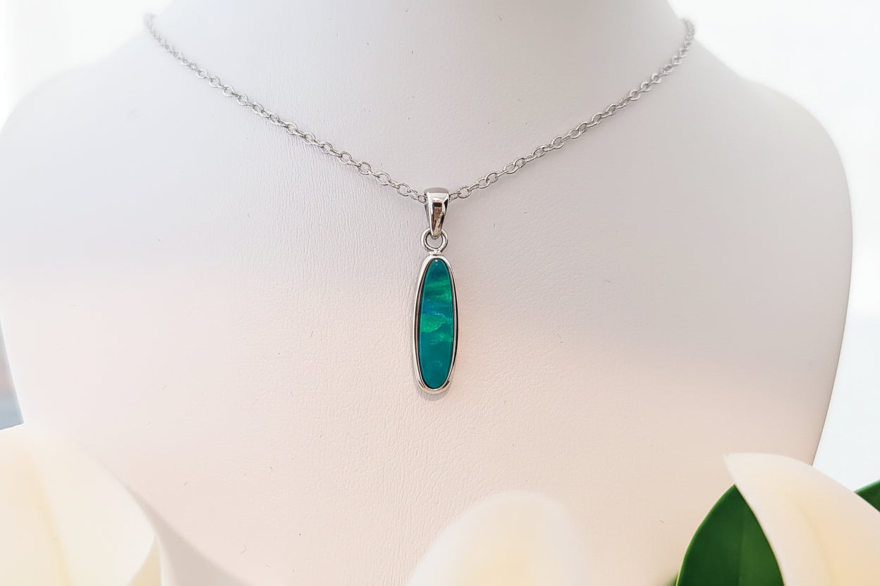 Polar Horizon Necklace